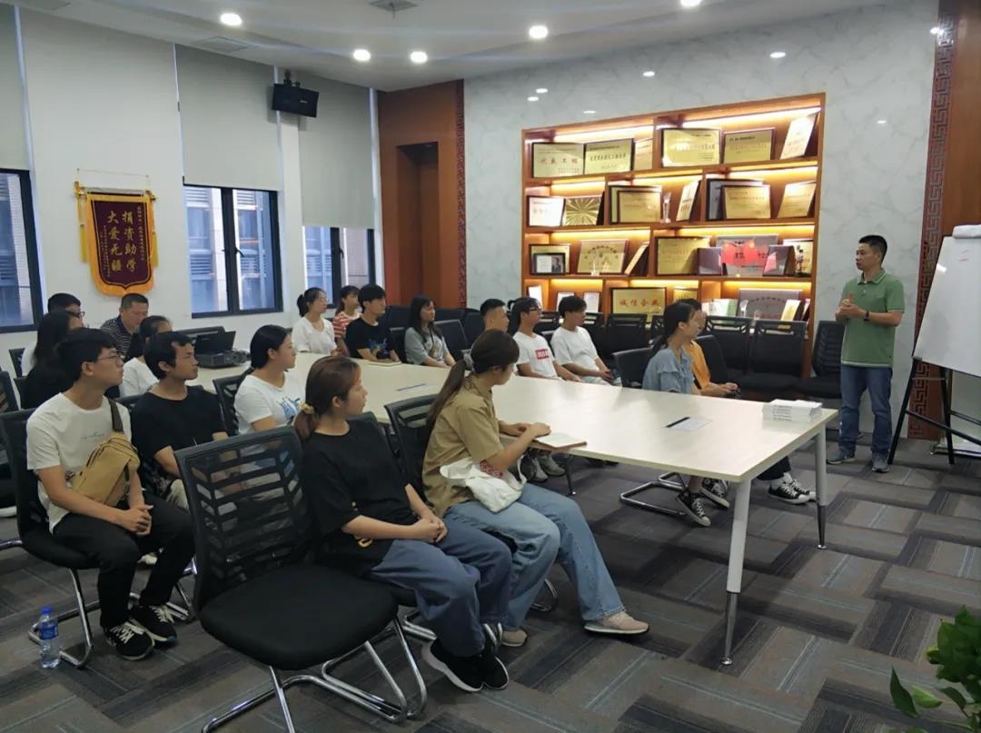 湖南省一建園林建設(shè)有限公司 湖南省一建園林建設(shè)有限公司