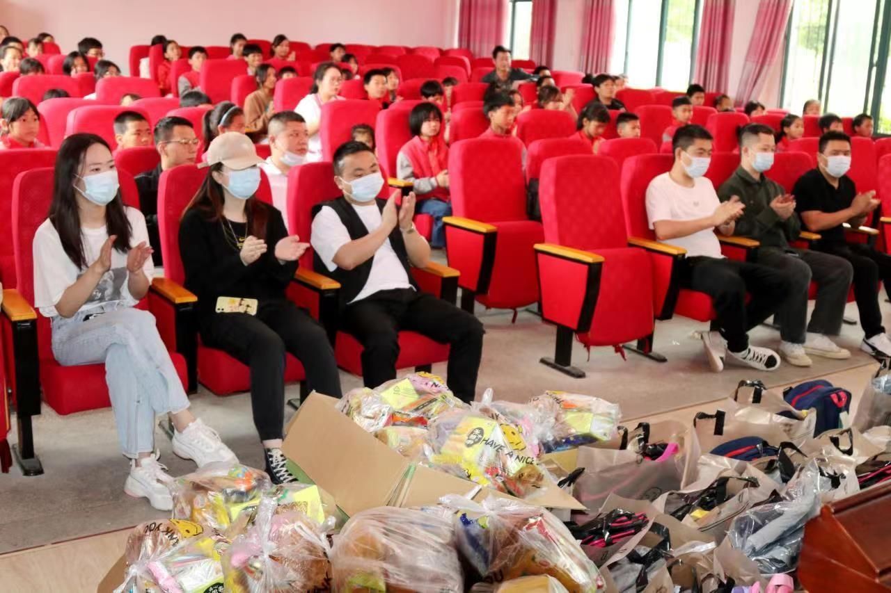 湖南省一建園林建設(shè)有限公司 湖南省一建園林建設(shè)有限公司