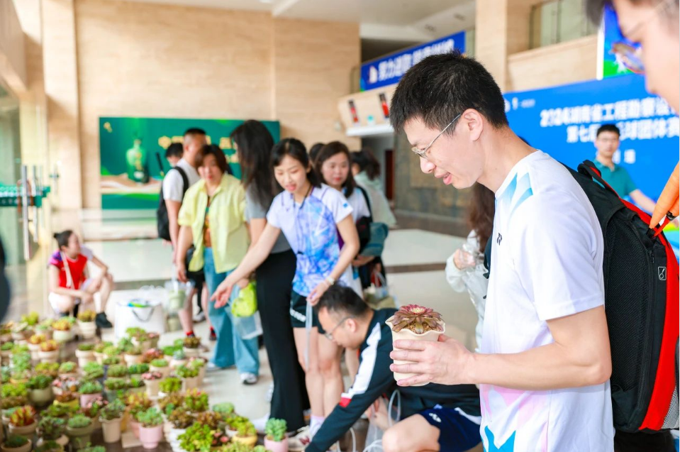 湖南省一建園林建設(shè)有限公司 湖南省一建園林建設(shè)有限公司