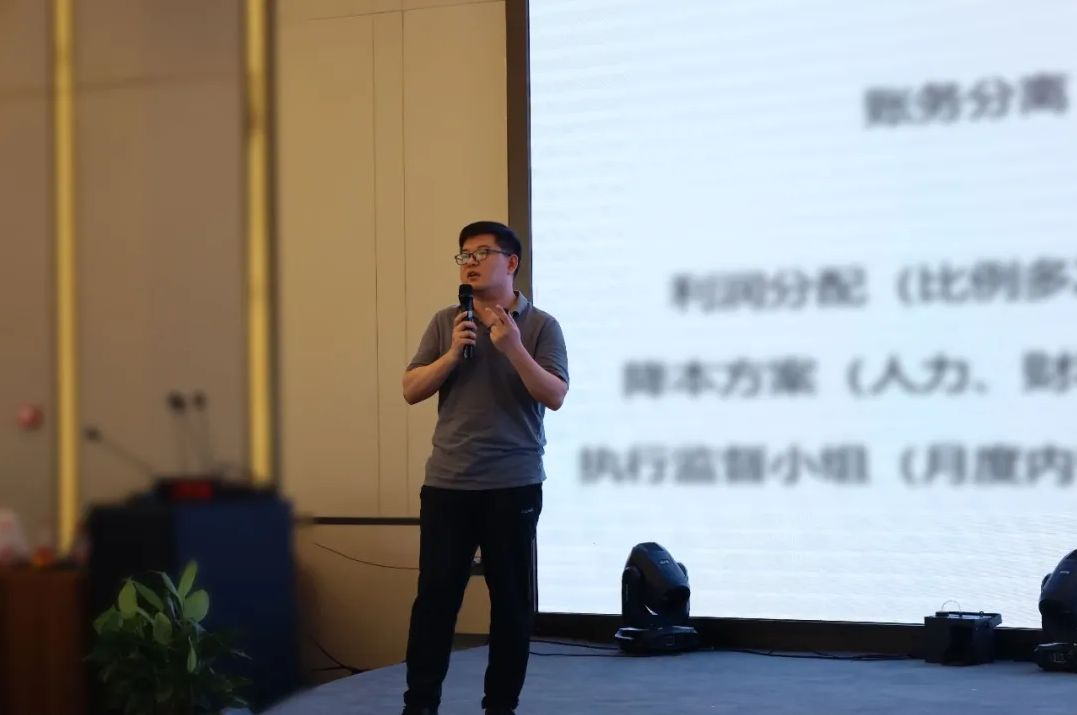 湖南省一建園林建設(shè)有限公司 湖南省一建園林建設(shè)有限公司