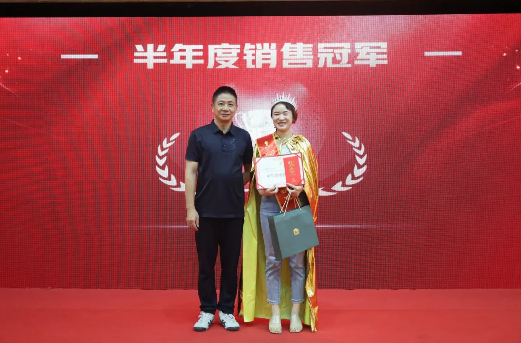 湖南省一建園林建設(shè)有限公司 湖南省一建園林建設(shè)有限公司