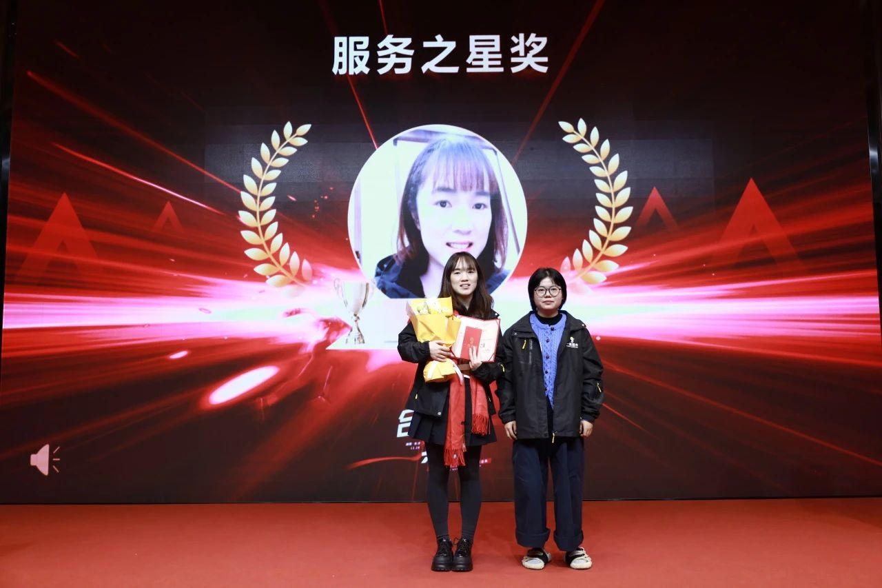 湖南省一建園林建設(shè)有限公司 湖南省一建園林建設(shè)有限公司